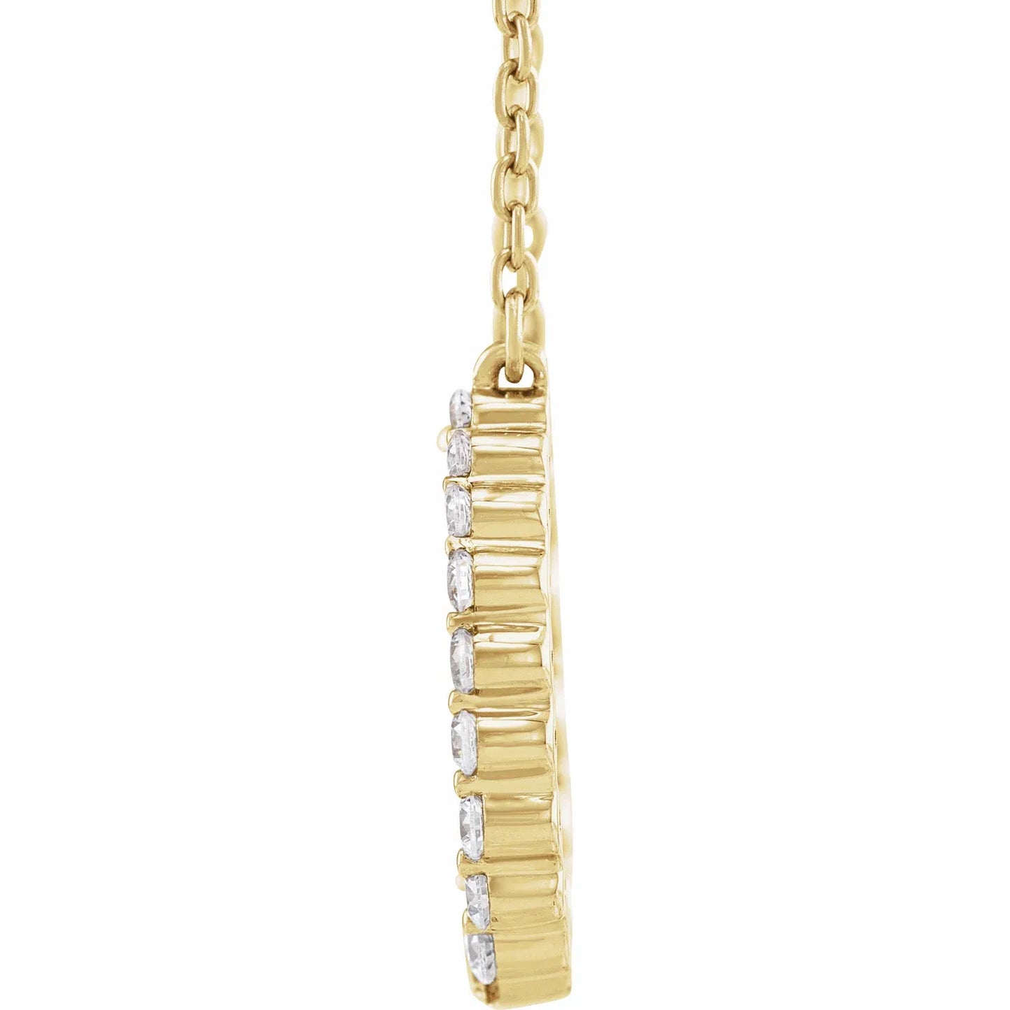 3/8 CTW Diamond Graduated Circle Necklace on yellow gold showing the sides