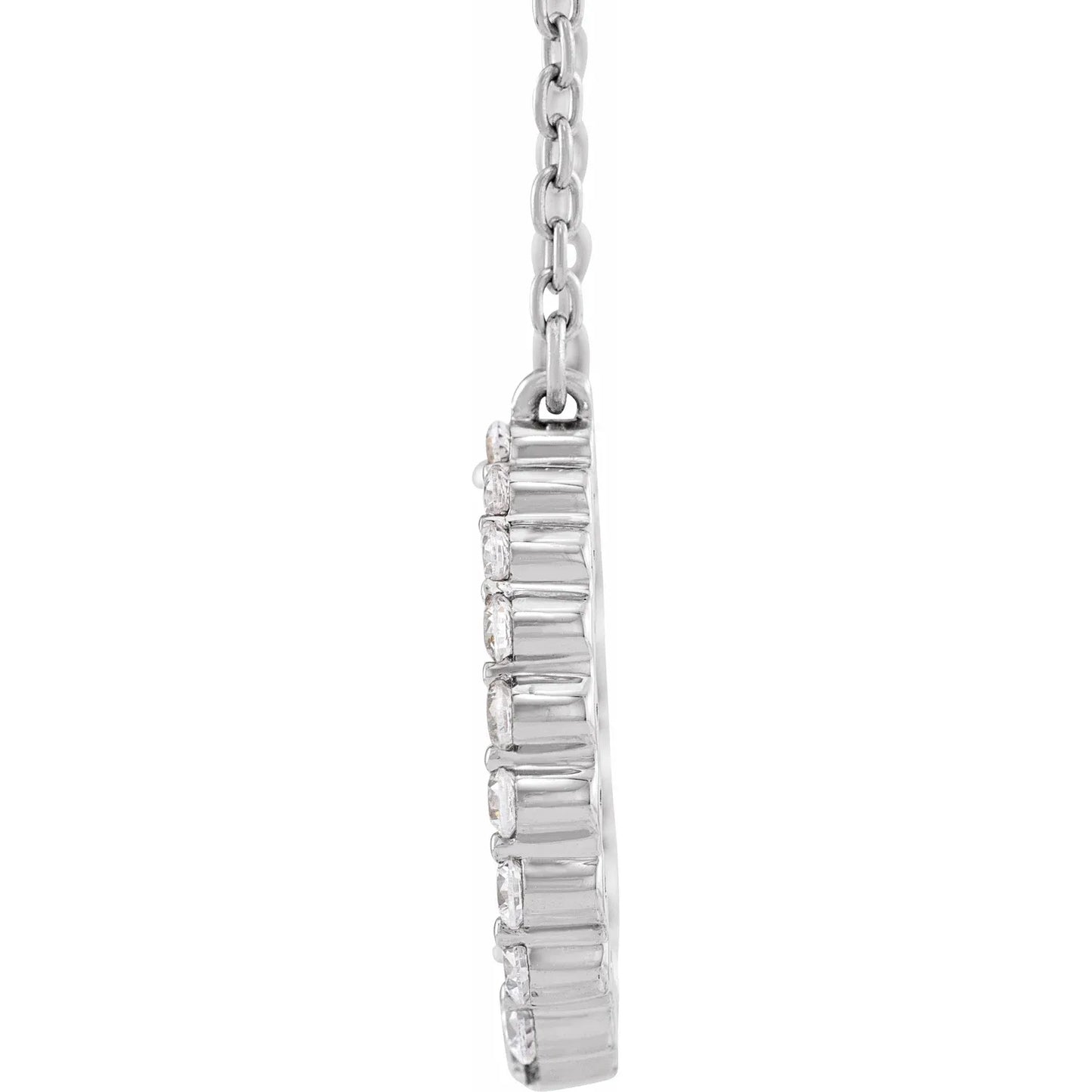 3/8 CTW Diamond Graduated Circle Necklace white gold sideway picture