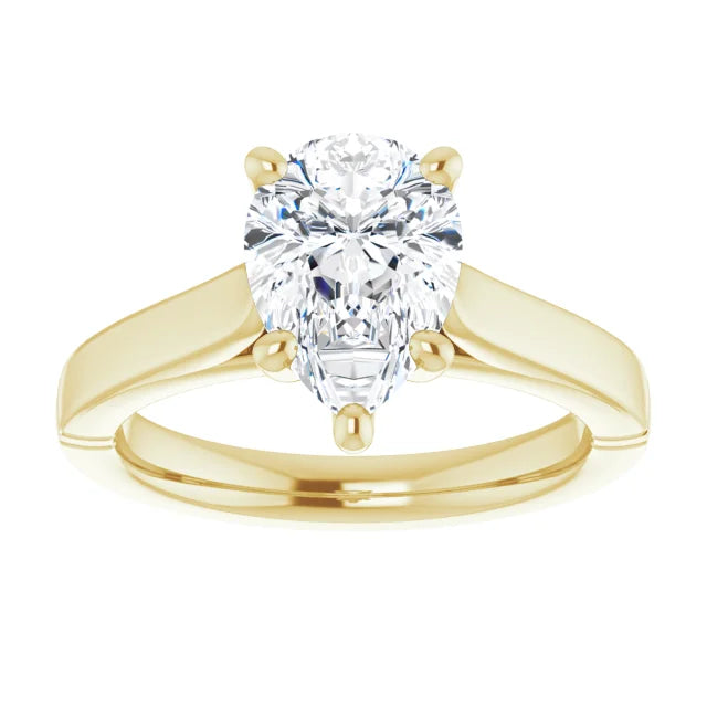 Pear solitaire Diamond engagement Ring on yellow gold