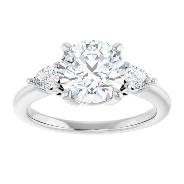 Round and Pear 3 Stones Engagement Ring in White gold